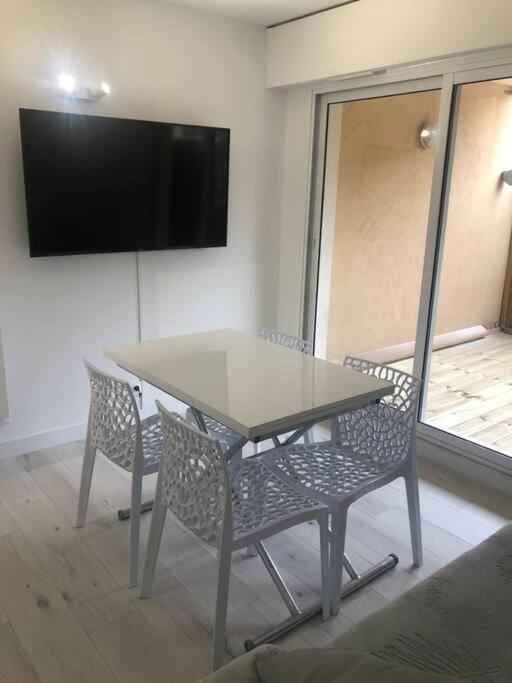 Studio 25M2 Hyeres Plages Εξωτερικό φωτογραφία